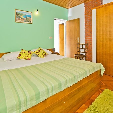 Villa Mateljan Zastražišće Extérieur photo