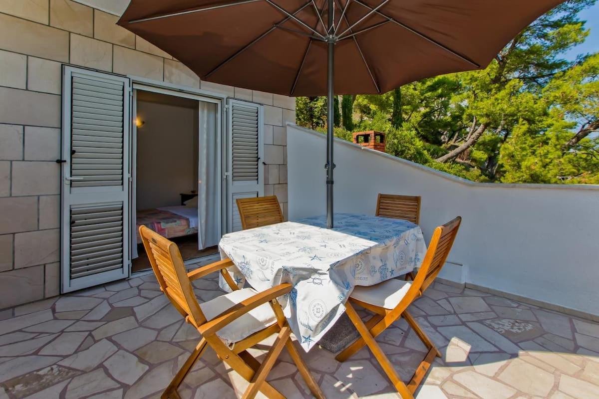Villa Mateljan Zastražišće Extérieur photo