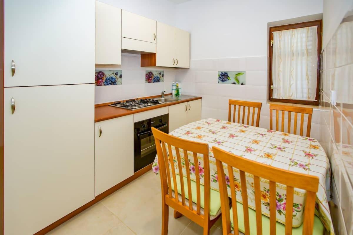 Villa Mateljan Zastražišće Extérieur photo
