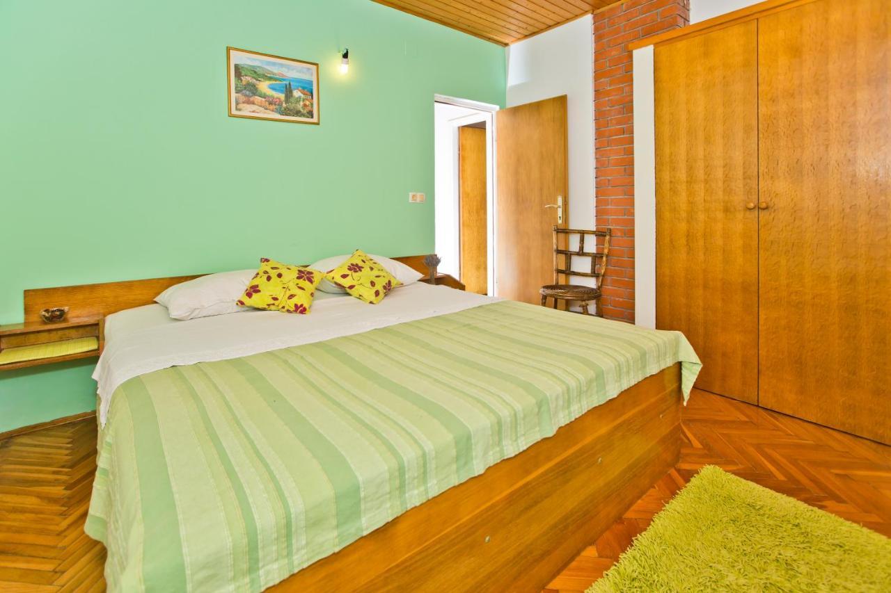 Villa Mateljan Zastražišće Extérieur photo