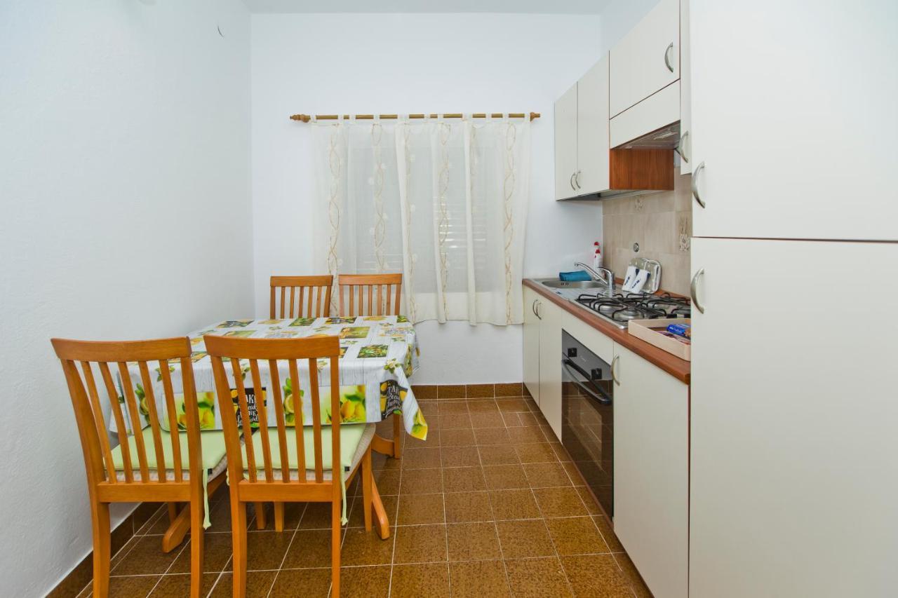 Villa Mateljan Zastražišće Extérieur photo