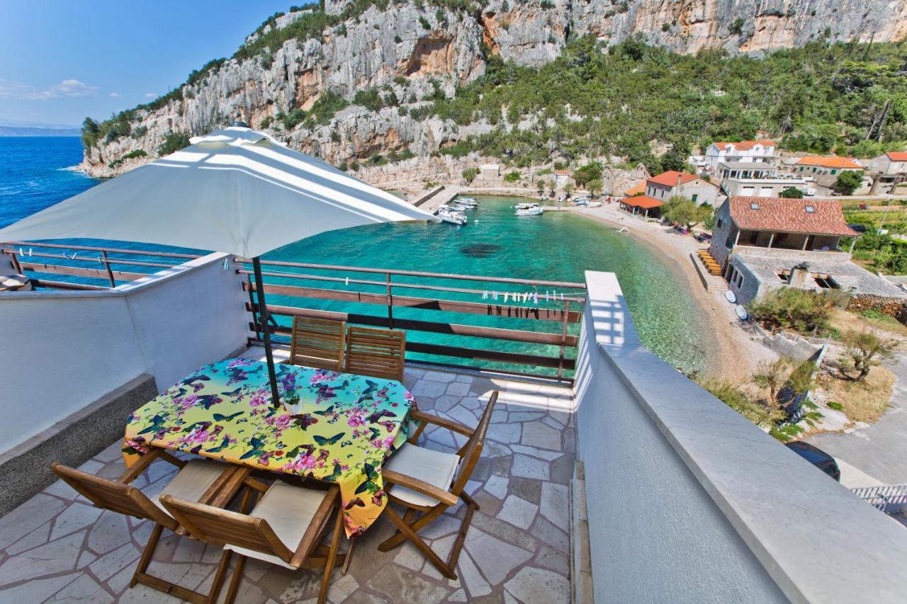 Villa Mateljan Zastražišće Extérieur photo