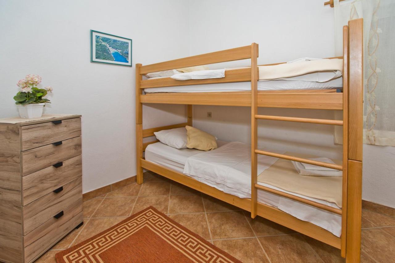 Villa Mateljan Zastražišće Extérieur photo