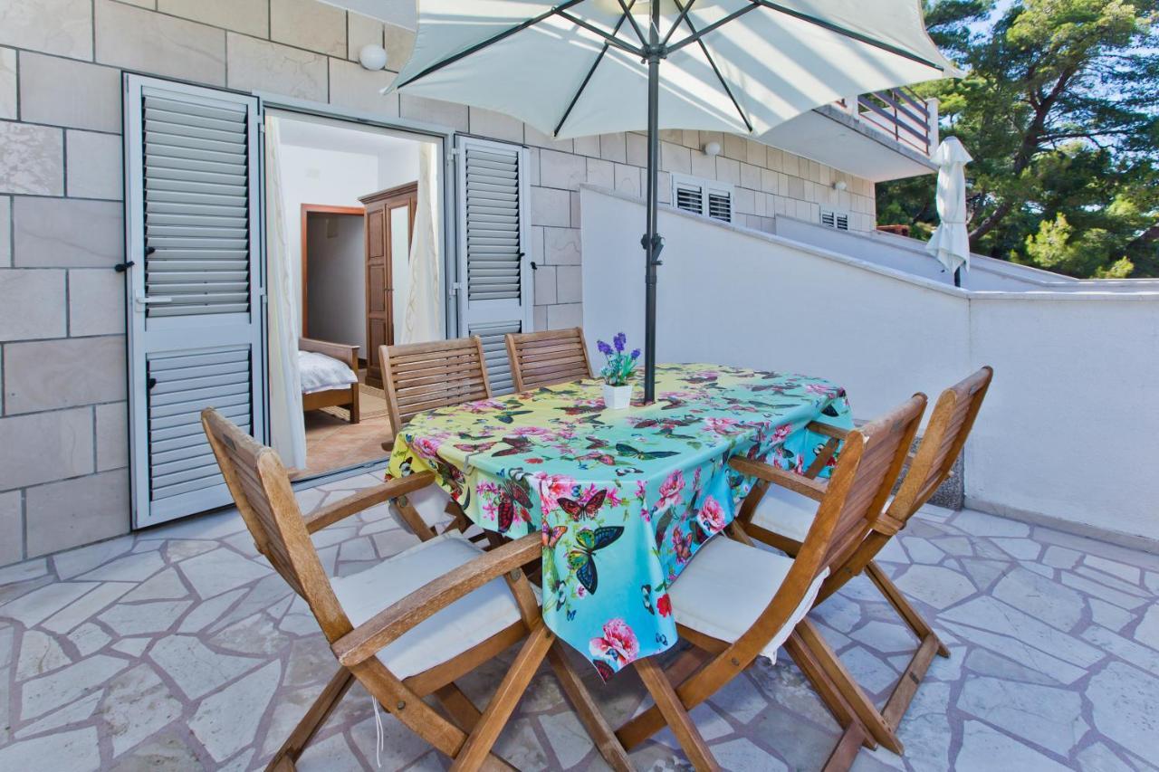 Villa Mateljan Zastražišće Extérieur photo